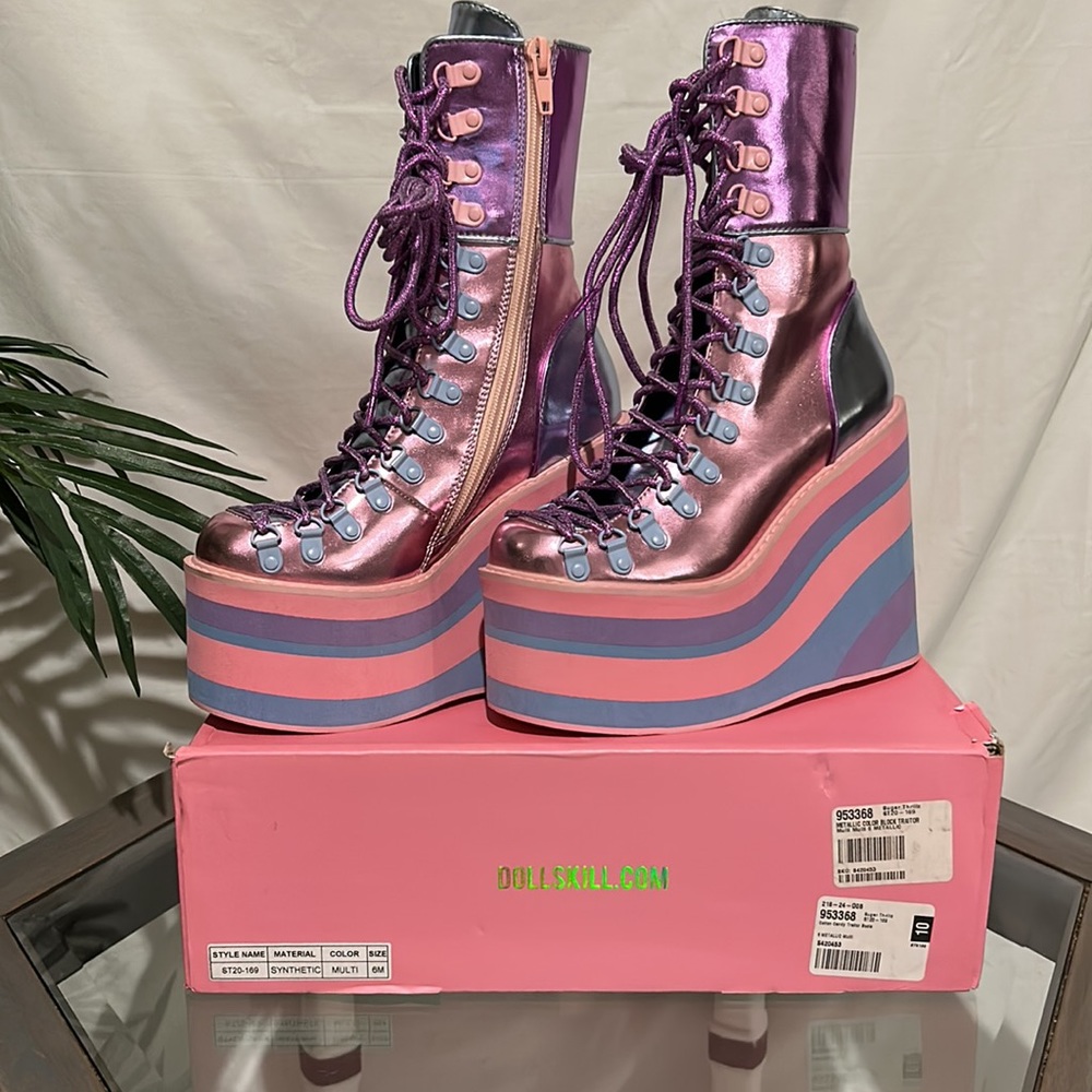 Very rare!!! Sugar Thrills brand new in box size 6 women’s. - Picture 2 of 5